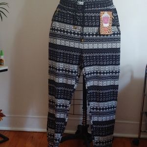 BAE CITY Joggers Pant New with/without tags